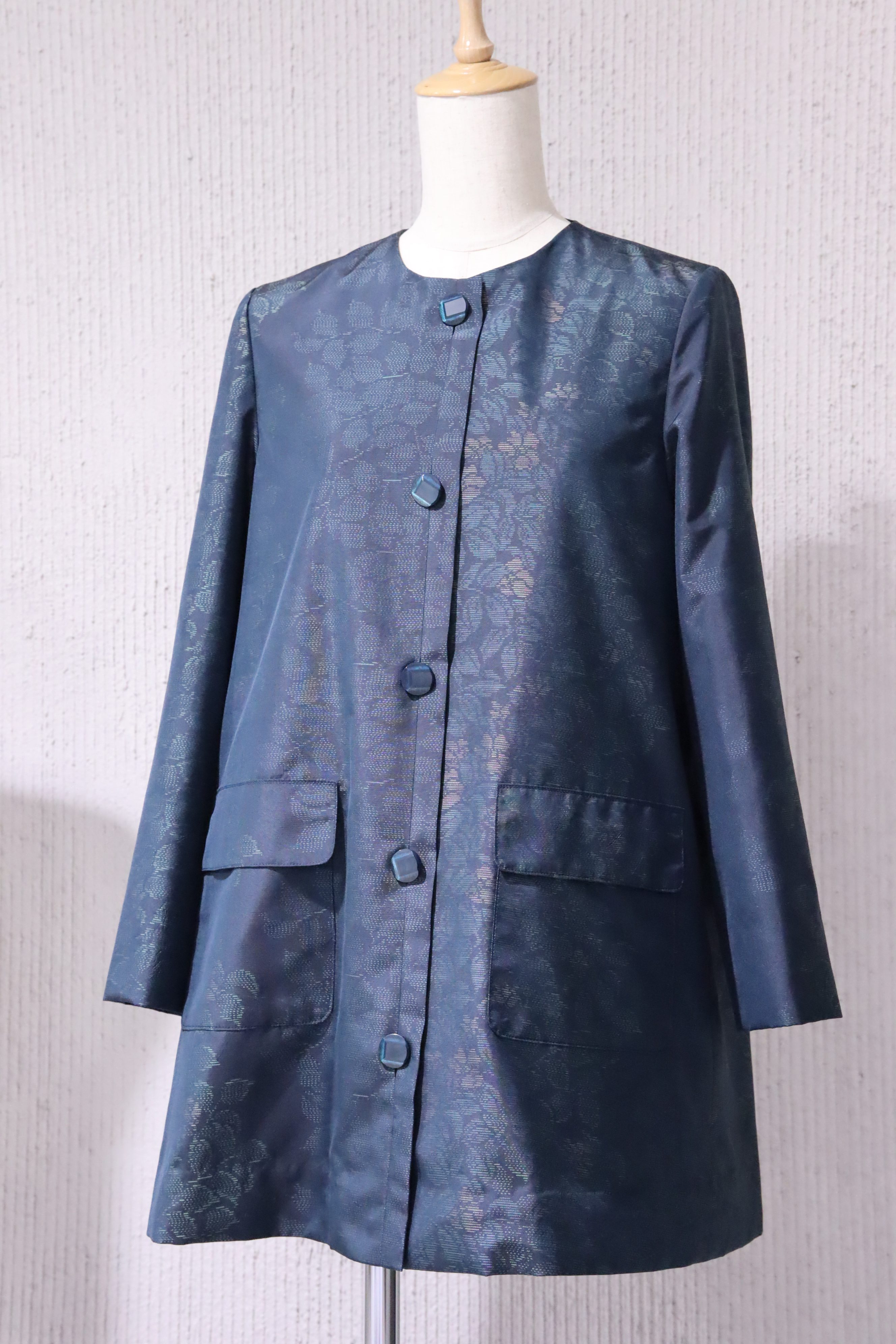 Ｋ様（埼玉県）大島紬から裏付きノーカラーコートへ | 着物リメイク服 