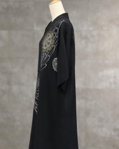 Ｓ様（栃木県）黒の絵羽織からワンピース | 着物リメイク服オーダーの 
