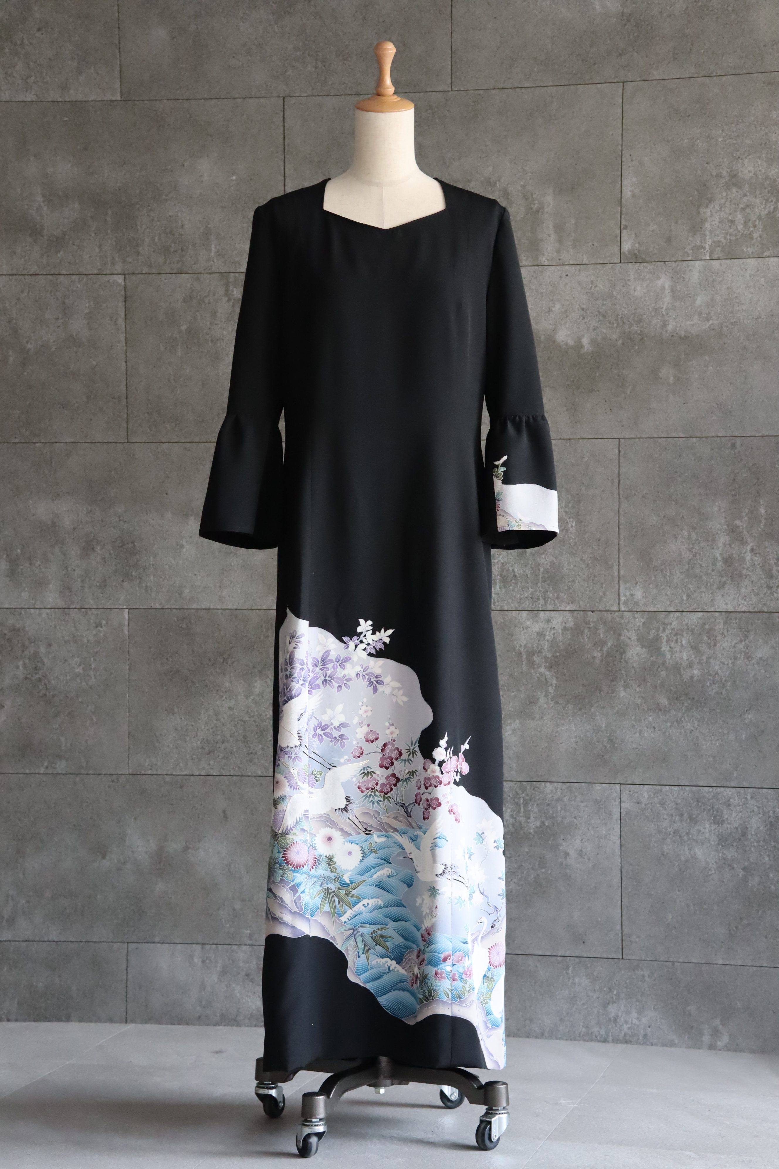 T様（栃木県）黒留袖着物からドレス