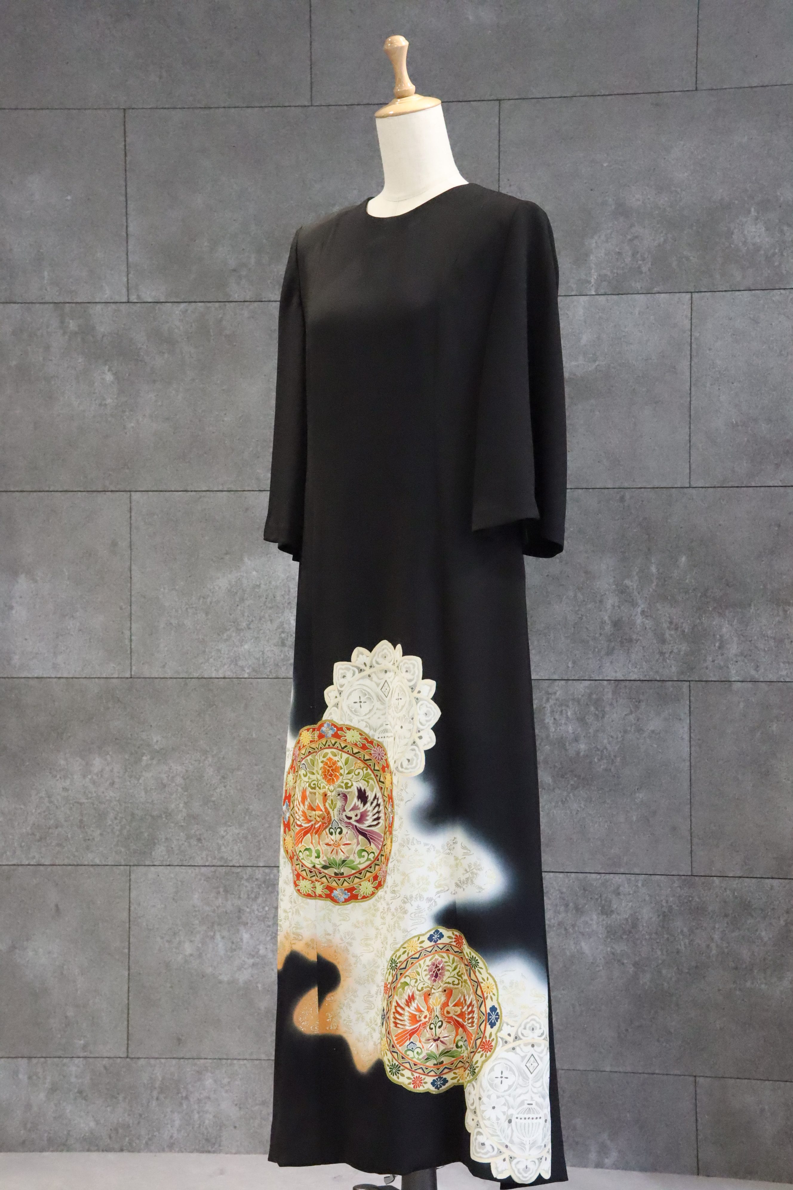 A様（静岡県）黒留袖着物からドレス